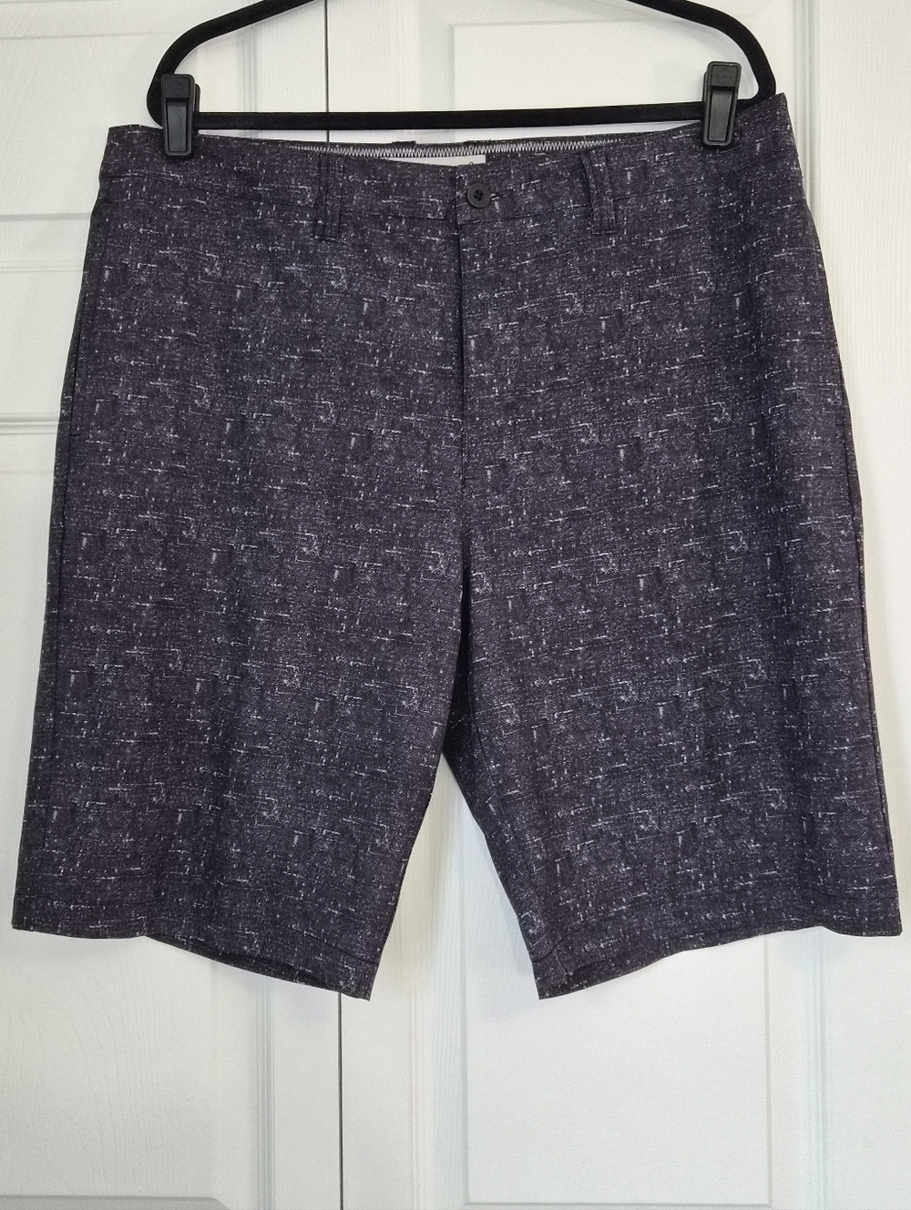 Travis Mathew Textured Golf Chino Shorts Men’s 38 Gray Performance